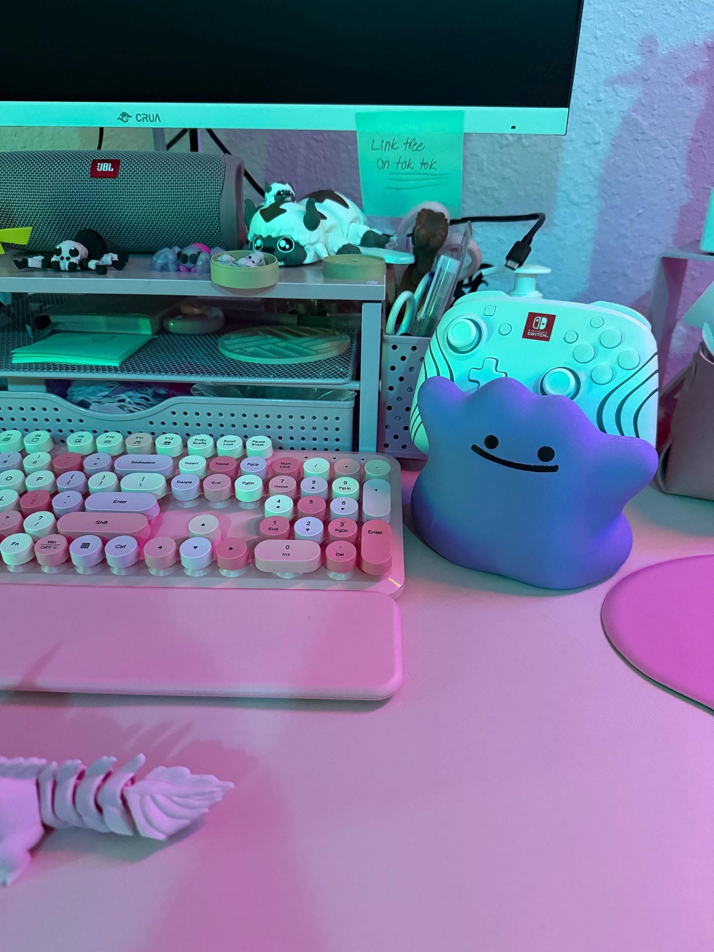 Cute Ditto Controller Holder – 3D Printed