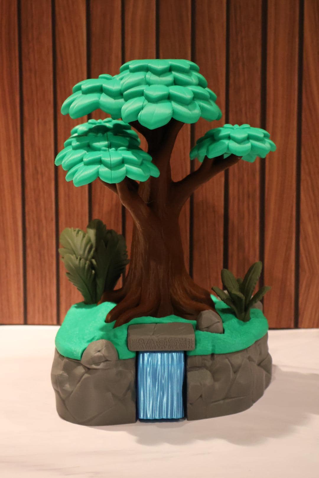 Capuchin Monkey Tree Playset – Jungle Scene Diorama, Waterfall Display
